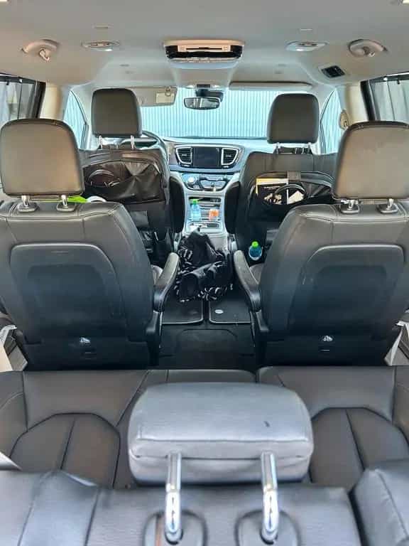 Chrysler Pacifica 10/2020-photo-12