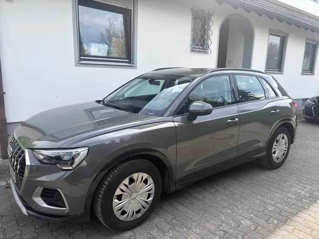 Audi Q3 35 TFSI advanced advanced 08/2022-photo-2