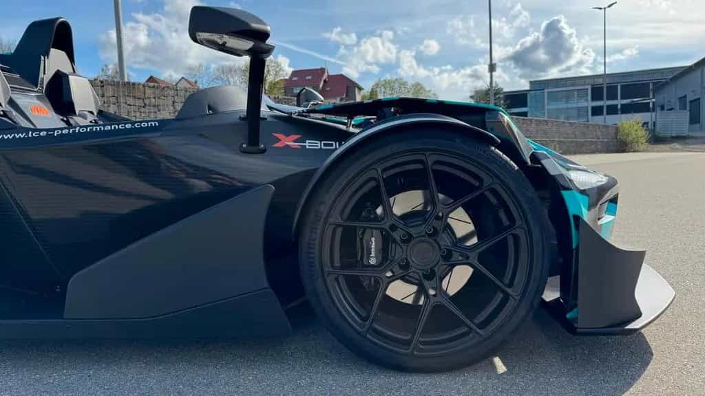 KTM X-BOW R / neuwertig / 400PS / Viel Ausstattung 01/2021-photo-12