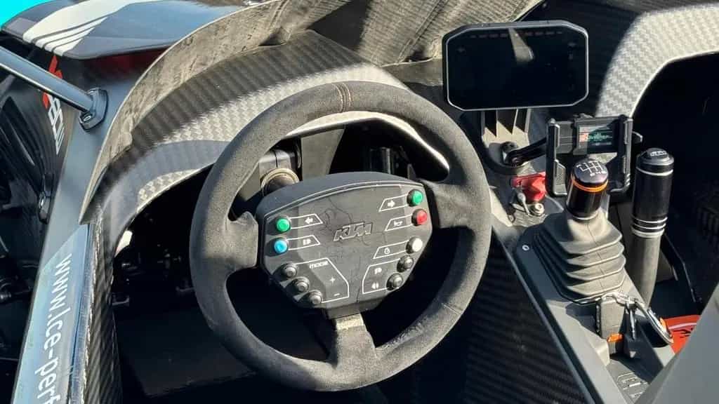 KTM X-BOW R / neuwertig / 400PS / Viel Ausstattung 01/2021-photo-30