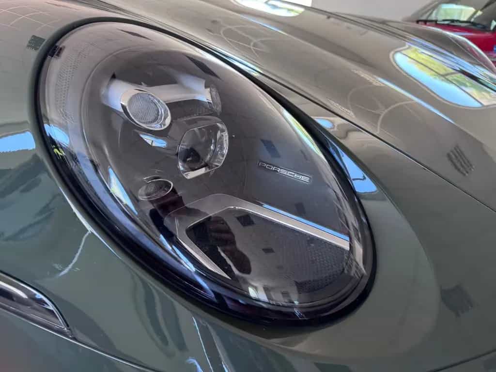 Porsche 992 Carrera Coupé Porsche exklusiv Manufaktur 01/2023-photo-21
