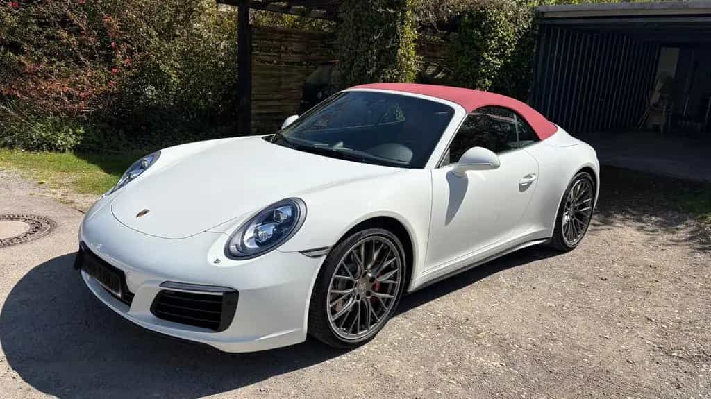 Porsche 911 Carrera 4S Cabrio 12/2017-photo-0