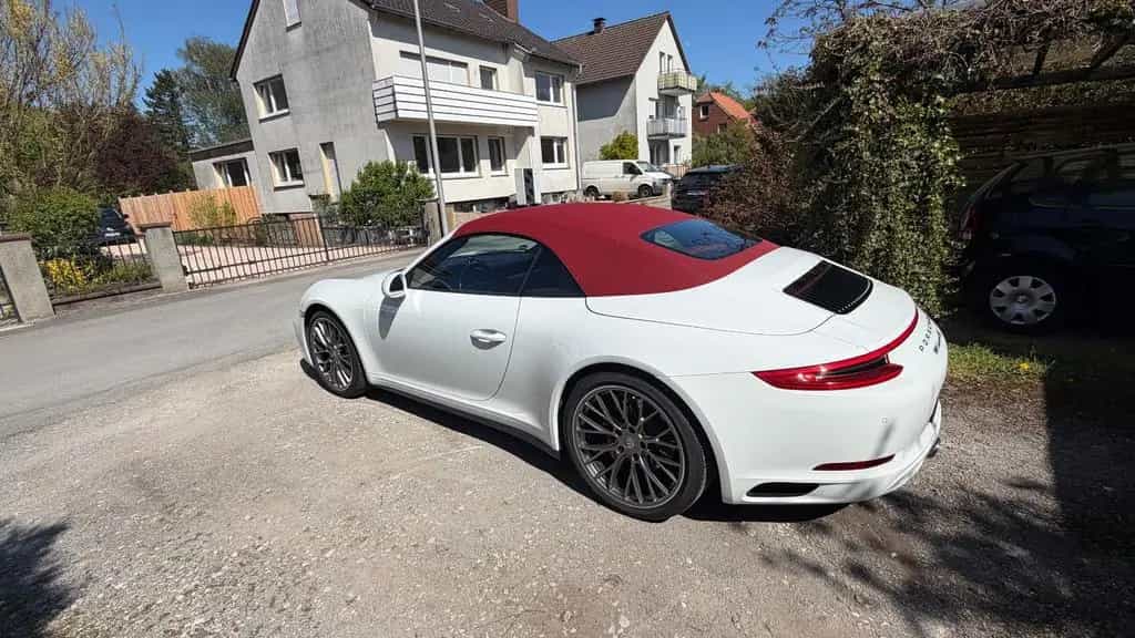 Porsche 911 Carrera 4S Cabrio 12/2017-photo-2