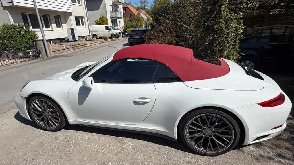 Porsche 911 Carrera 4S Cabrio 12/2017-photo-4