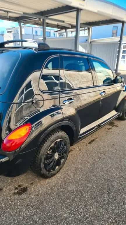Chrysler PT Cruiser 10/2003-photo-2