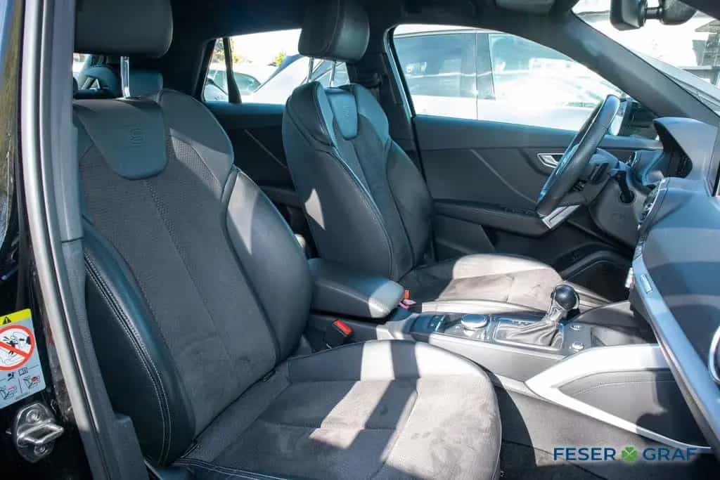 Audi Q2 S-line 35 TFSI S tronic AHK/Kamera/SHZ/Navi 11/2018-photo-4