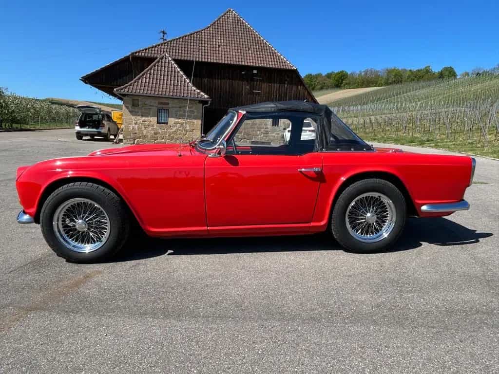 Triumph TR4 Cabrio Roadster mit Verdeck + Innenraumabd. 07/1965-photo-14