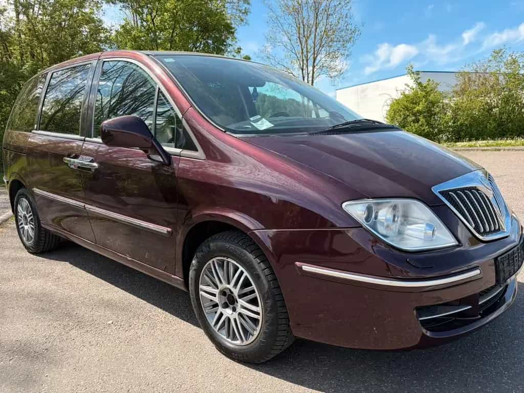 Lancia Phedra .2-2 Diesel Automatik 85tkm 7 sitz 02/2010-photo-0