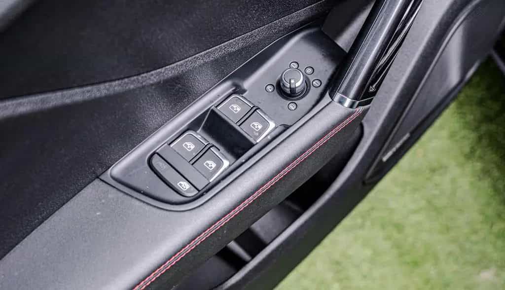 Audi SQ2 2.0 QUATTRO AMBIENTE|NAVI|SHZ|LEDER|LED 02/2020-photo-20