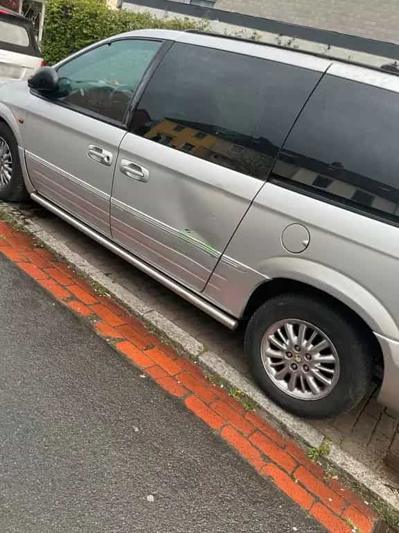 Chrysler Voyager 2.8 Diesel 06/2004-photo-4