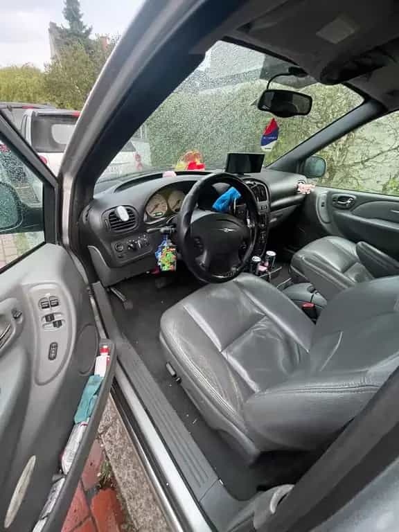 Chrysler Voyager 2.8 Diesel 06/2004-photo-6