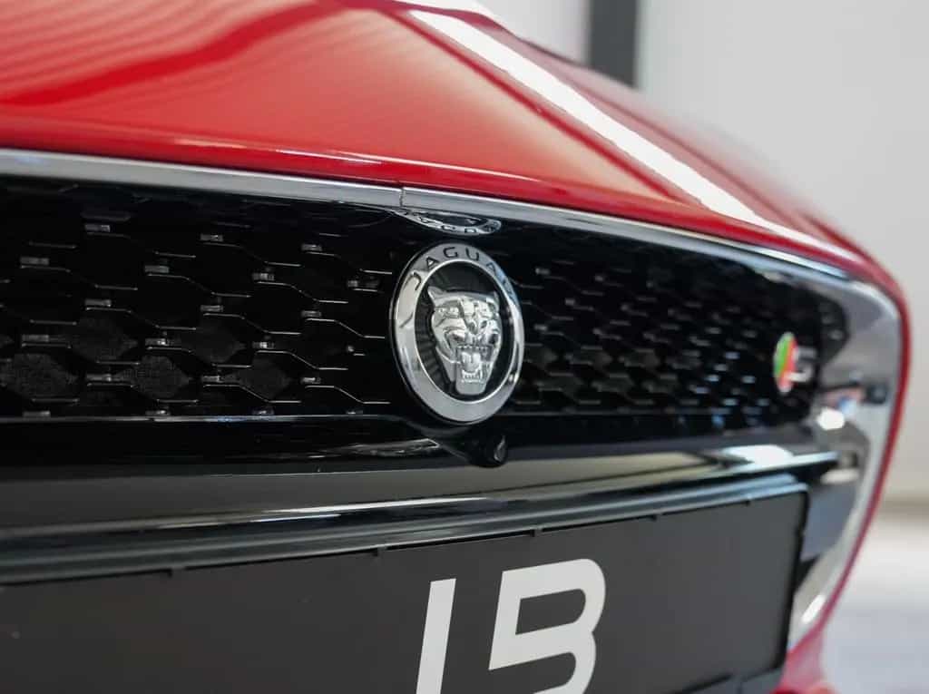 Jaguar F-Type V6 S *wenigkm*Sportabgas*Sammlerfahrzeug* 05/2013-photo-16