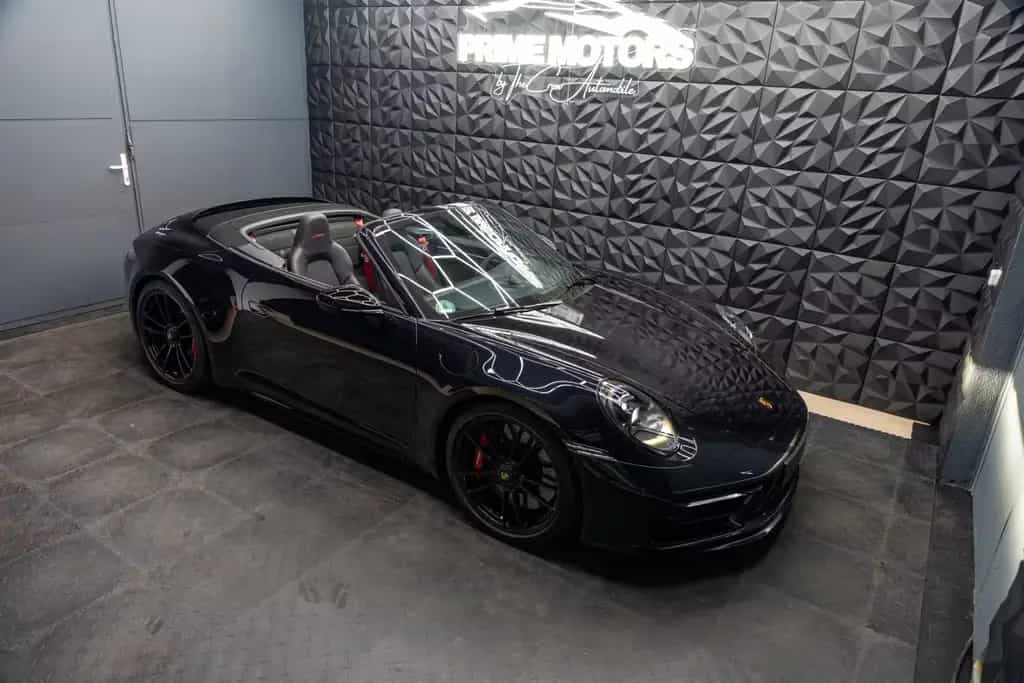 Porsche GTS | Cabrio | Lift | Approved 04/2022-photo-0