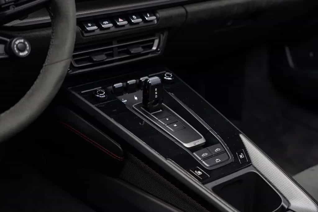 Porsche GTS | Cabrio | Lift | Approved 04/2022-photo-37