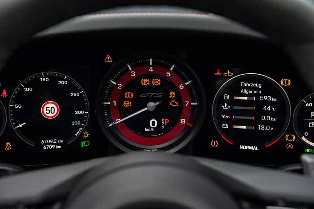 Porsche GTS | Cabrio | Lift | Approved 04/2022-photo-41