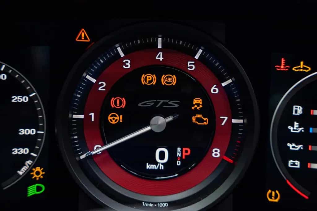 Porsche GTS | Cabrio | Lift | Approved 04/2022-photo-42
