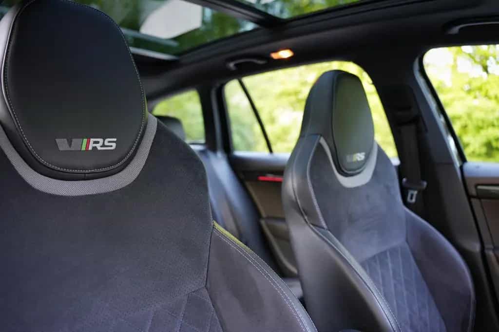 Skoda Octavia 2.0 TSI RS 245 Combi Panorama AHK Navi 09/2018-photo-12