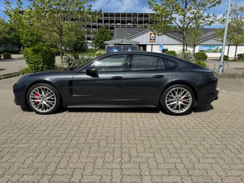 Porsche Panamera GTS *P.Aprvd*Chrono* 8-Fach Bereift* 07/2019-photo-5
