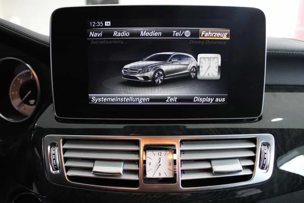 Mercedes-Benz CLS-Class 350 d 4Matic AMG-Line*Multibeam LED 05/2018-photo-25