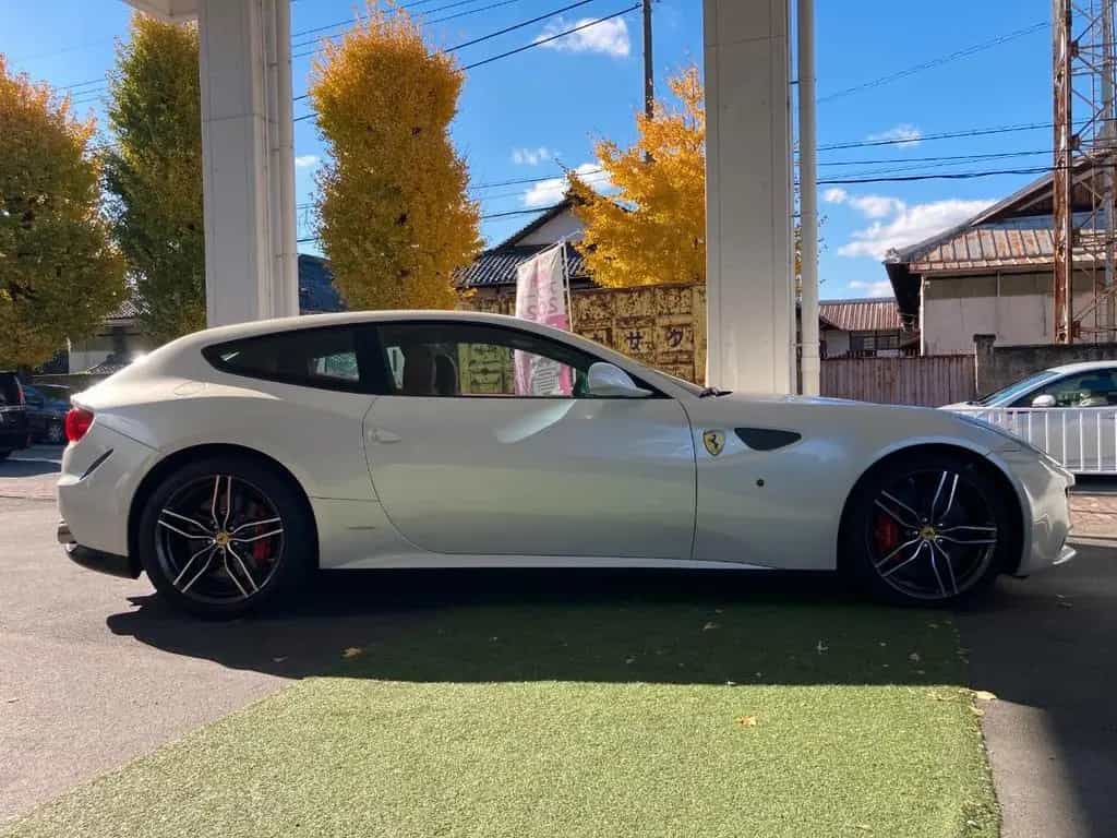 Ferrari FF Base Grade 09/2012-photo-3