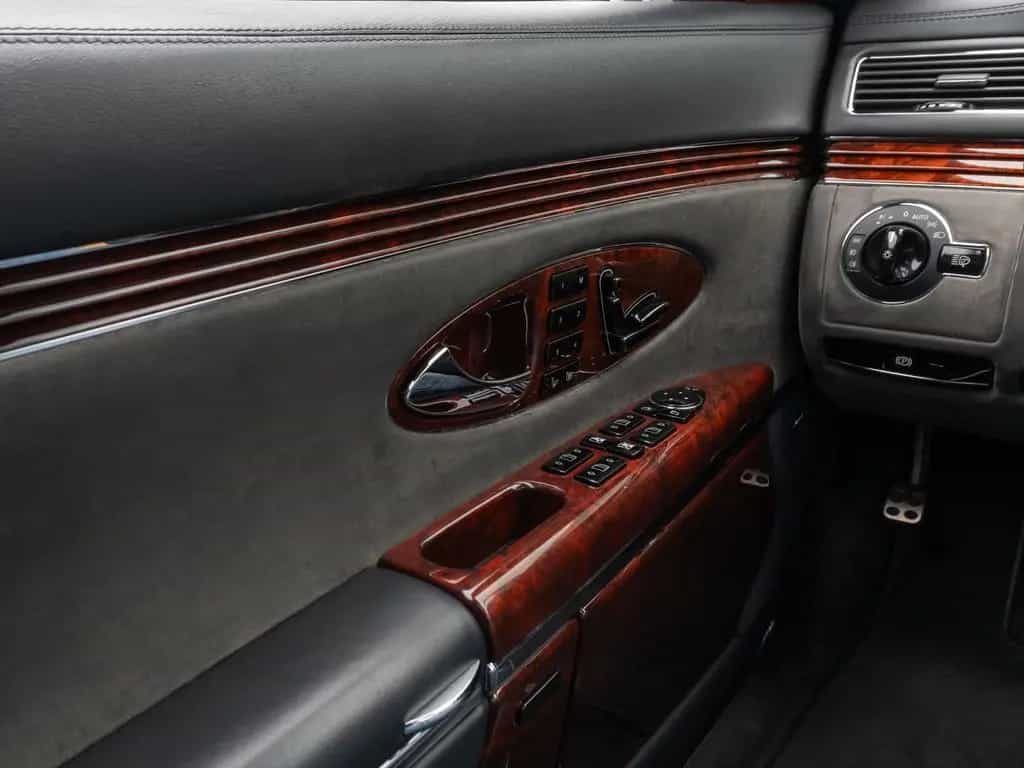 Maybach 57 DUOTONE V12 Fondpaket Massage Solar VOLL 04/2006-photo-38
