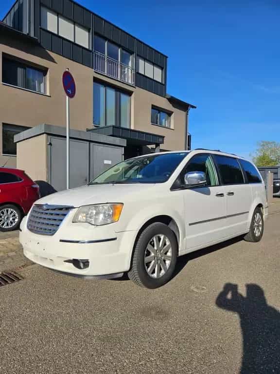 Chrysler Grand Voyager Limited 01/2009-photo-0