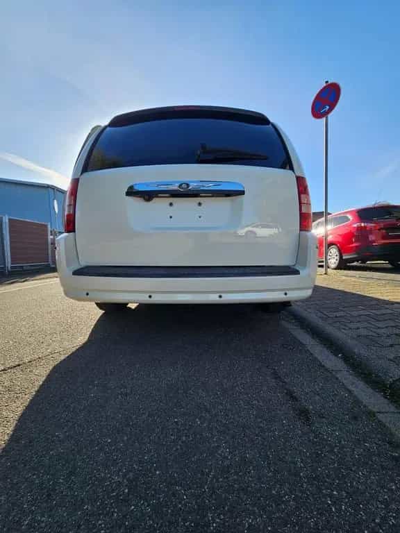 Chrysler Grand Voyager Limited 01/2009-photo-21