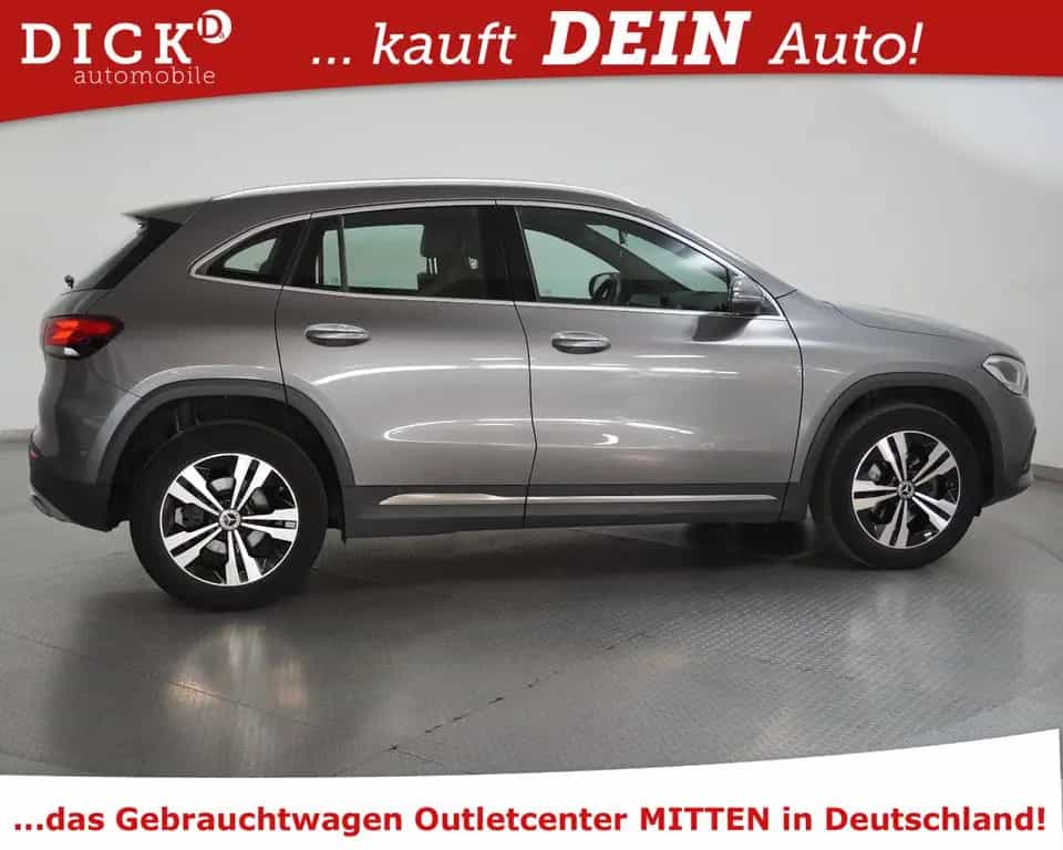Mercedes-Benz GLA 180 GLA180 Progress NAVI+KAMERA+LEDER+SHZ+TEMP+WIDES 05/2022-photo-1