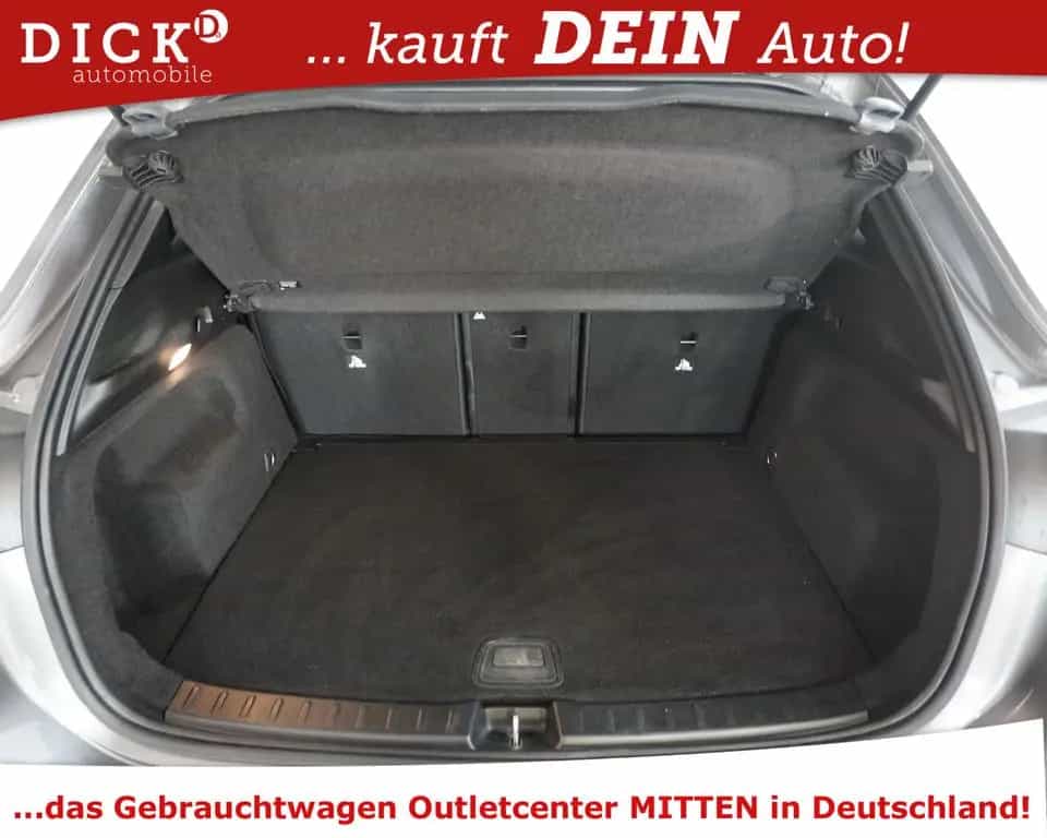 Mercedes-Benz GLA 180 GLA180 Progress NAVI+KAMERA+LEDER+SHZ+TEMP+WIDES 05/2022-photo-20