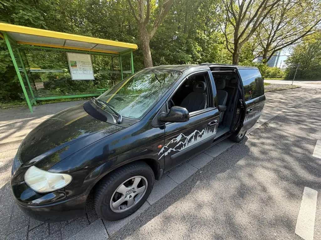 Chrysler Voyager 2.8 CRD Automatik / Tüv n... 04/2004-photo-4
