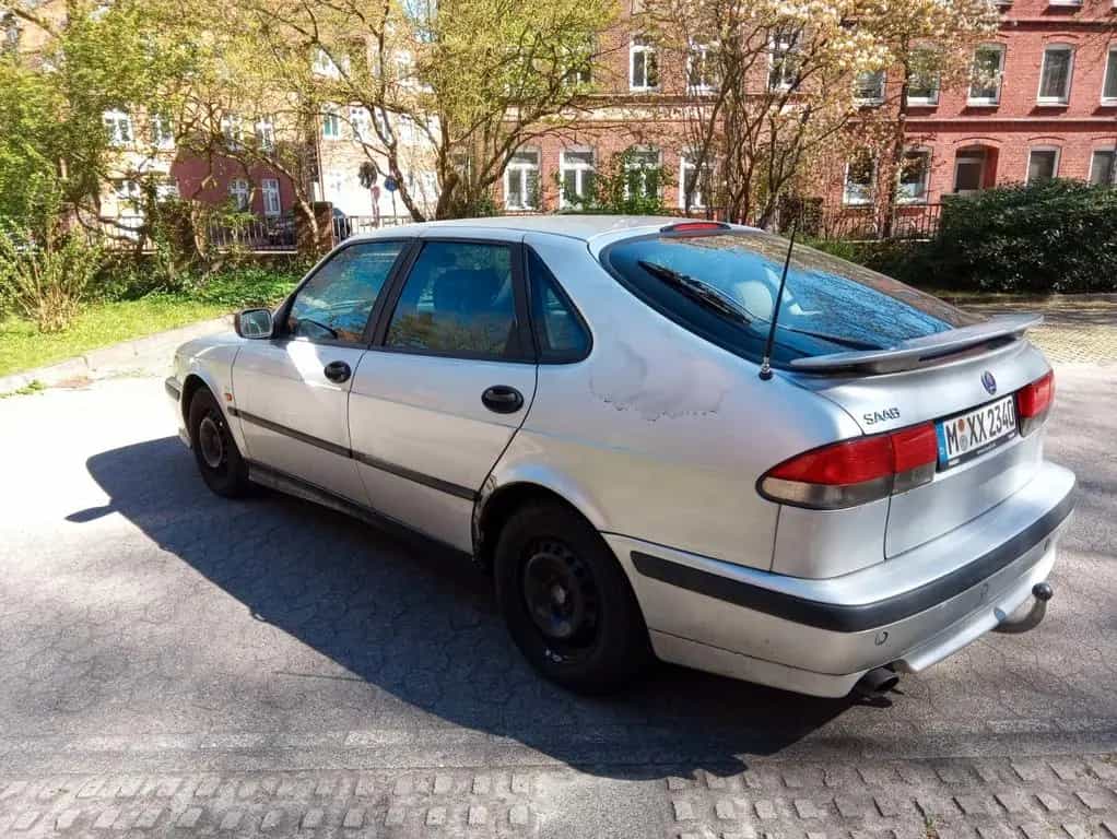 Saab 9-3 2.0 Turbo Ecopower Aero Fünftürer Aero 10/2000-photo-1