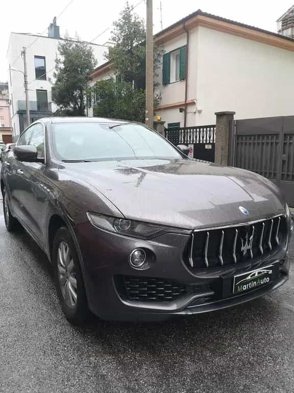 Maserati Levante 3.0 Diesel - Pochi Km 11/2017-photo-2