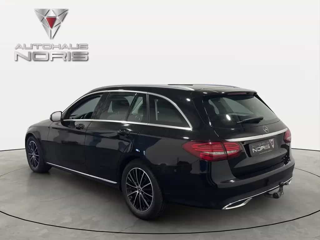 Mercedes-Benz C-Class 180 T CGI *AHK*PANORAMA*MULTIBEAM*KAMERA 04/2019-photo-4