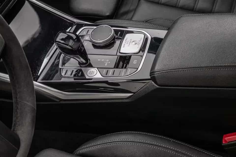 ALPINA D3 S 3.0 Allrad Touring AHK. Pano. Laser h/k HUD 03/2022-photo-8