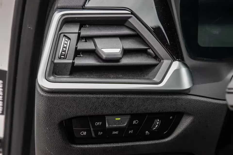ALPINA D3 S 3.0 Allrad Touring AHK. Pano. Laser h/k HUD 03/2022-photo-9