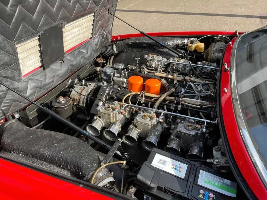 Ferrari 365 GT4 2+2 Rechtslenker Schalter DE Brief 07/1973-photo-11