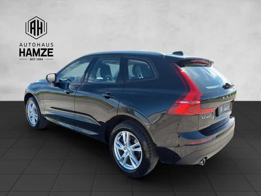 Volvo XC 60 2.0 Momentum 2WD|NAVI|Panorama|1.Hand! 12/2018-photo-2