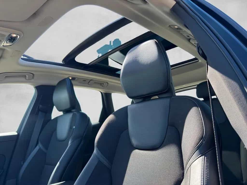 Volvo XC 60 2.0 Momentum 2WD|NAVI|Panorama|1.Hand! 12/2018-photo-23
