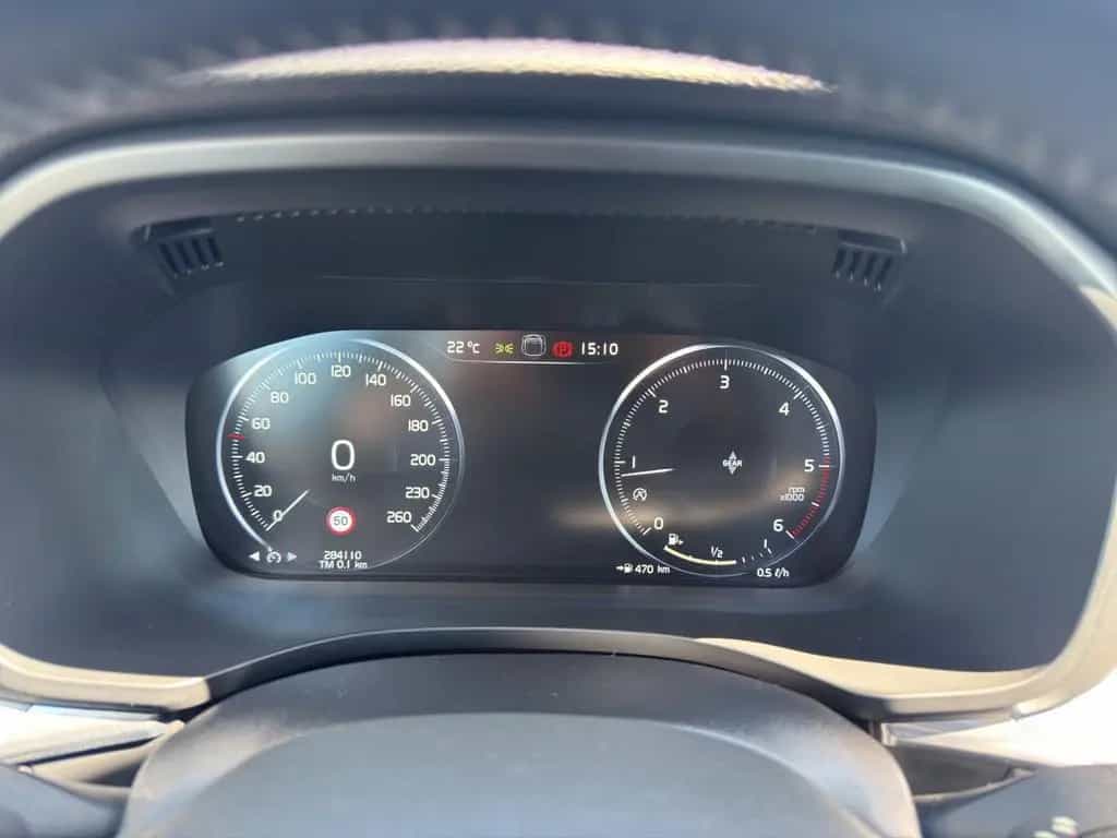 Volvo XC 60 2.0 Momentum 2WD|NAVI|Panorama|1.Hand! 12/2018-photo-26