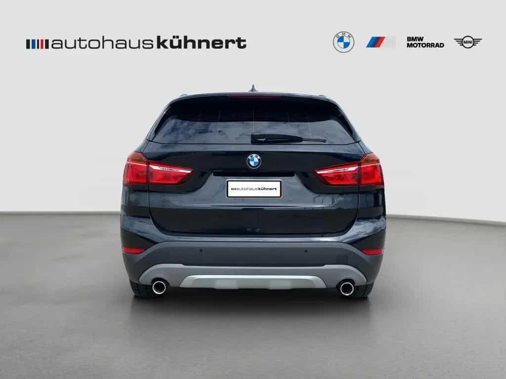 BMW X1 sDrive 18d xLine ParkA./LED/PanoSD/SpurAss/HU 06/2019-photo-4
