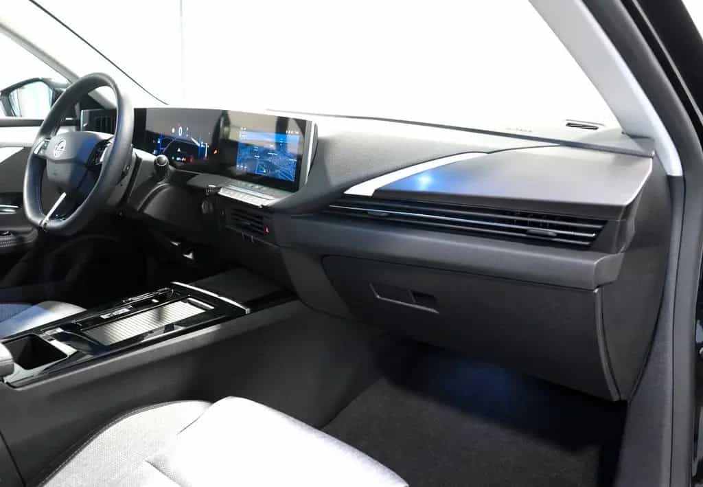 Opel Astra L Sports Tourer 1.5 D Elegance *AHK*NAVI* 12/2023-photo-18