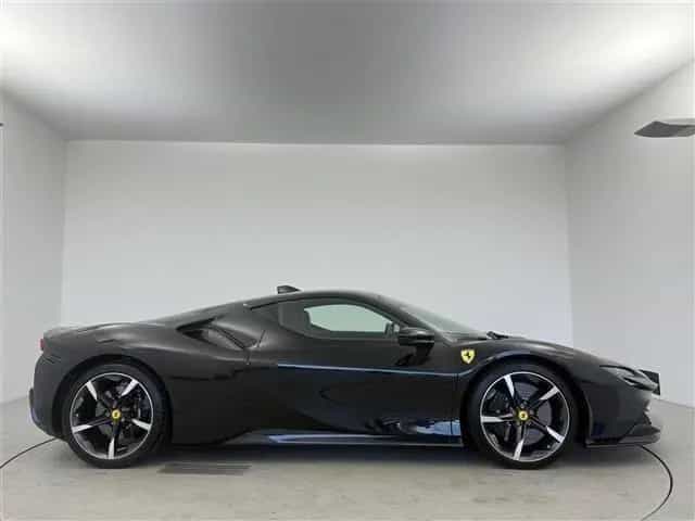 Ferrari SF90 Stradale 4WD 07/2021-photo-3