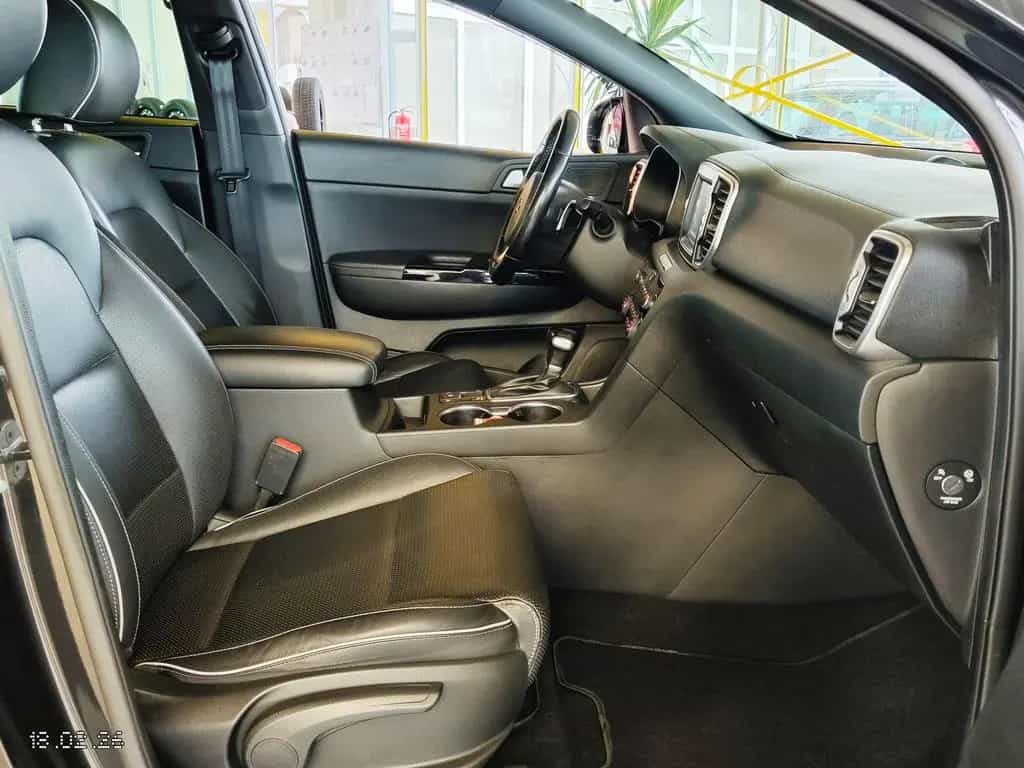 Kia Sportage 1.6 DCT GT-Line 4WD-Pano-AHK-Leder-Shzg 06/2018-photo-11