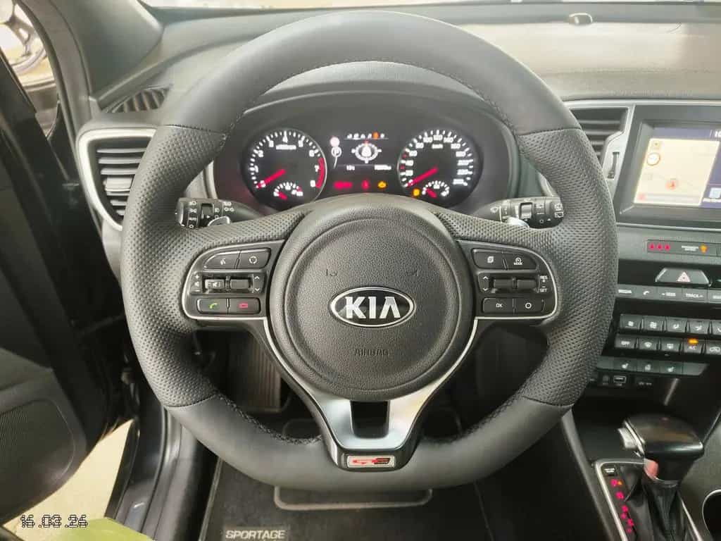 Kia Sportage 1.6 DCT GT-Line 4WD-Pano-AHK-Leder-Shzg 06/2018-photo-14