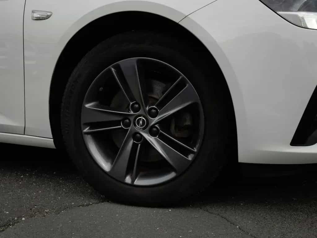 Opel Insignia B Grand Sport*SITZHZG*NAVI*Automatik* 08/2021-photo-4
