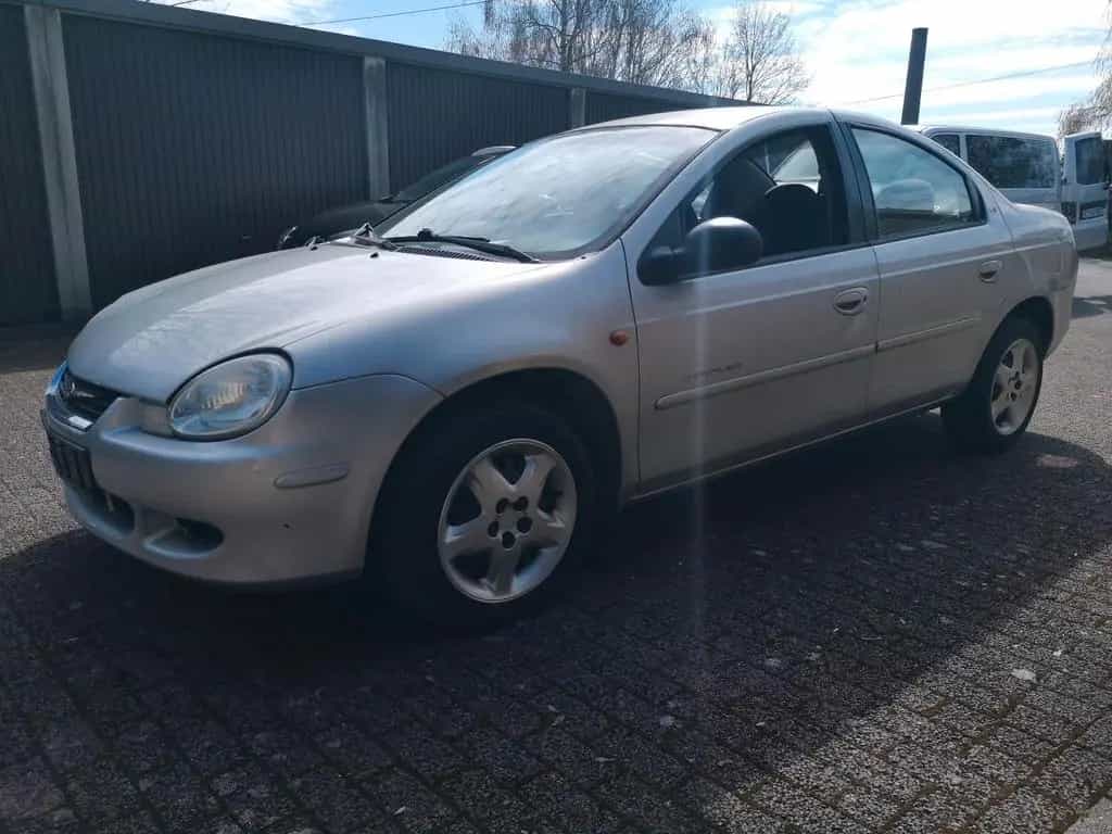 Chrysler Neon TÜV neu 09/2000-photo-5