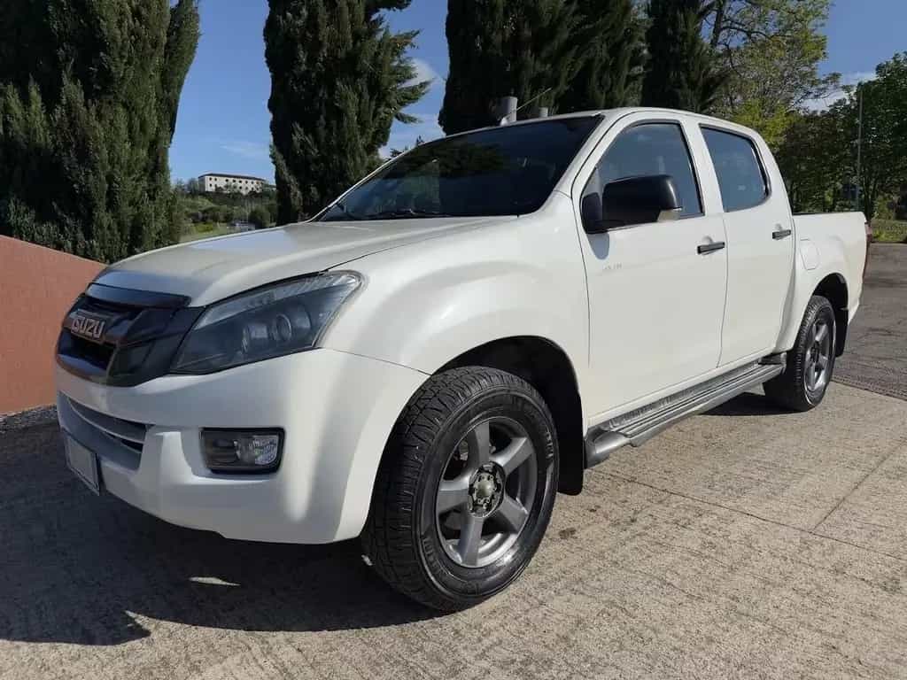Isuzu D-Max 2.5 Crew Cab Quasar A/T 4WD 11/2016-photo-0
