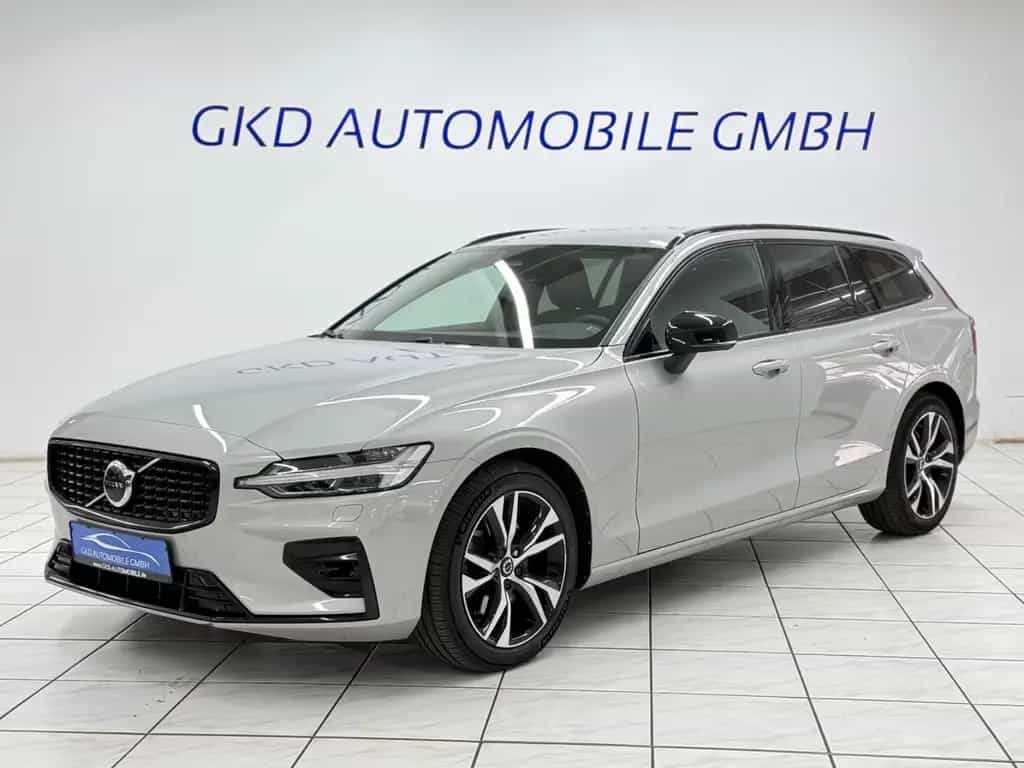 Volvo V60 Kombi Plus Dark*LED*AHK*Kamera*Standheizun 03/2023-photo-0
