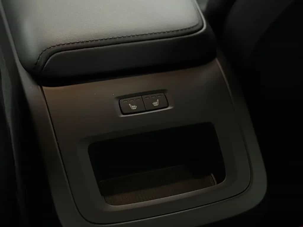 Volvo V60 Kombi Plus Dark*LED*AHK*Kamera*Standheizun 03/2023-photo-20