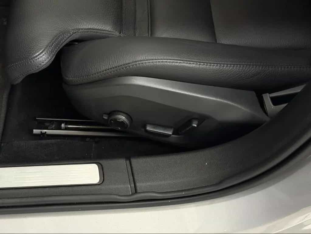 Volvo V60 Kombi Plus Dark*LED*AHK*Kamera*Standheizun 03/2023-photo-22